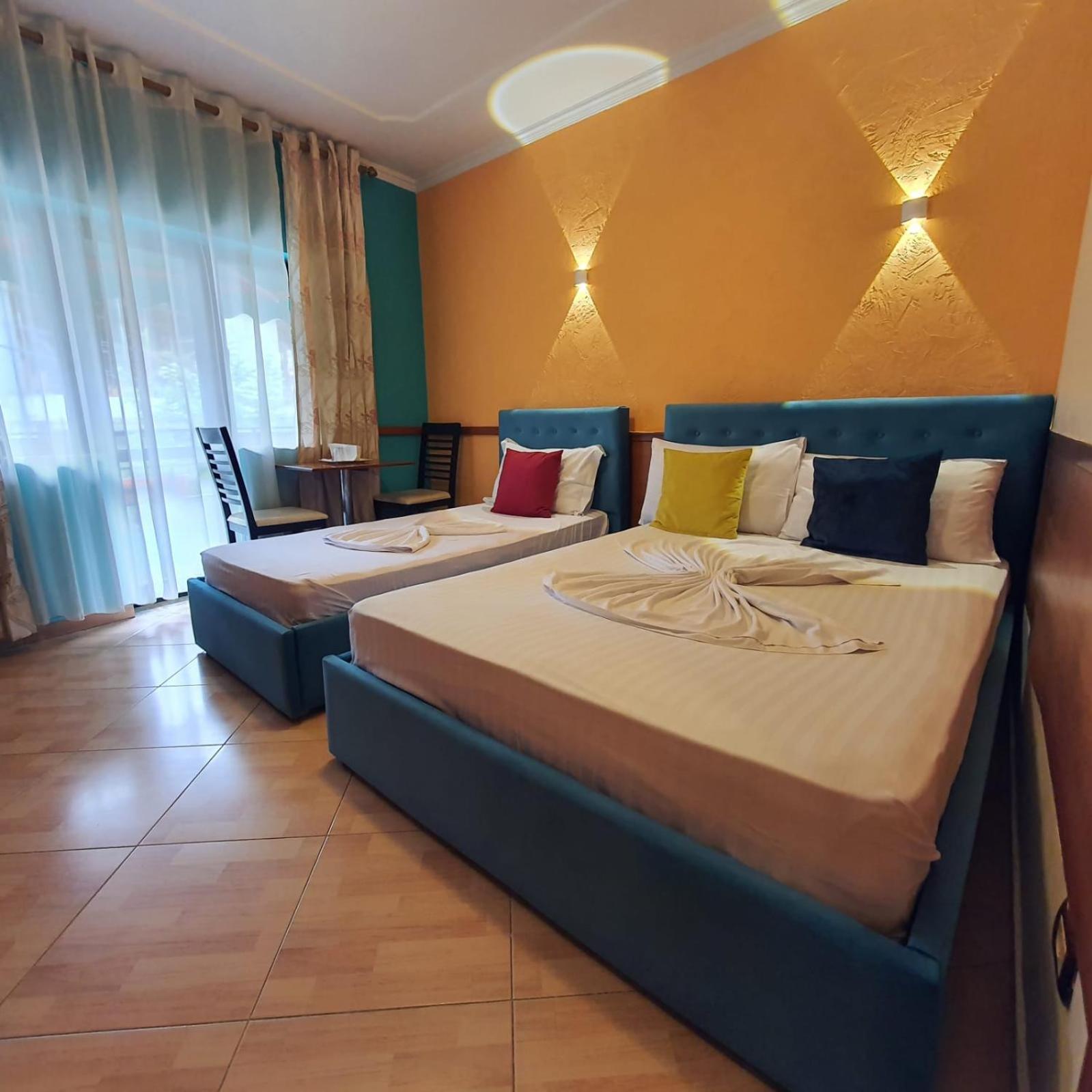 Quick Stop Hotel Тирана Экстерьер фото